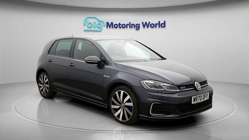 Used VW Golf VIII Advance 201 HP (147 kW) 2020