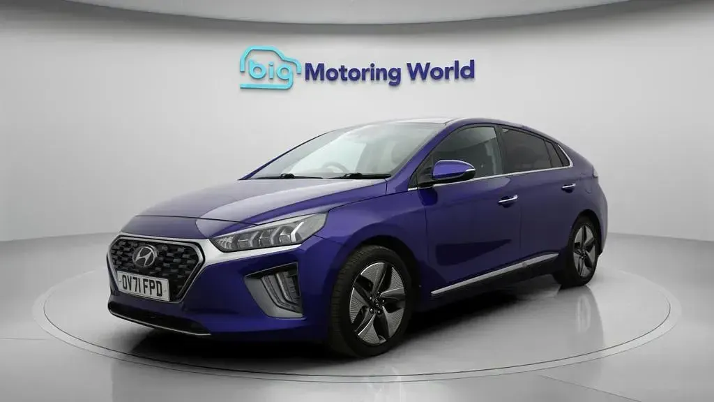 Used Hyundai Ioniq Premium SE 141 HP (103 kW) 2021 Blue Hatchback