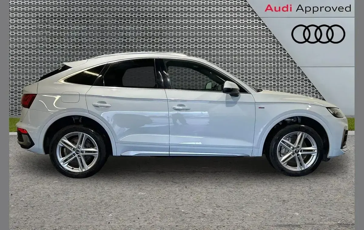 Used Audi Q5 S-Line 200 HP (147 kW) 2021 White SUV