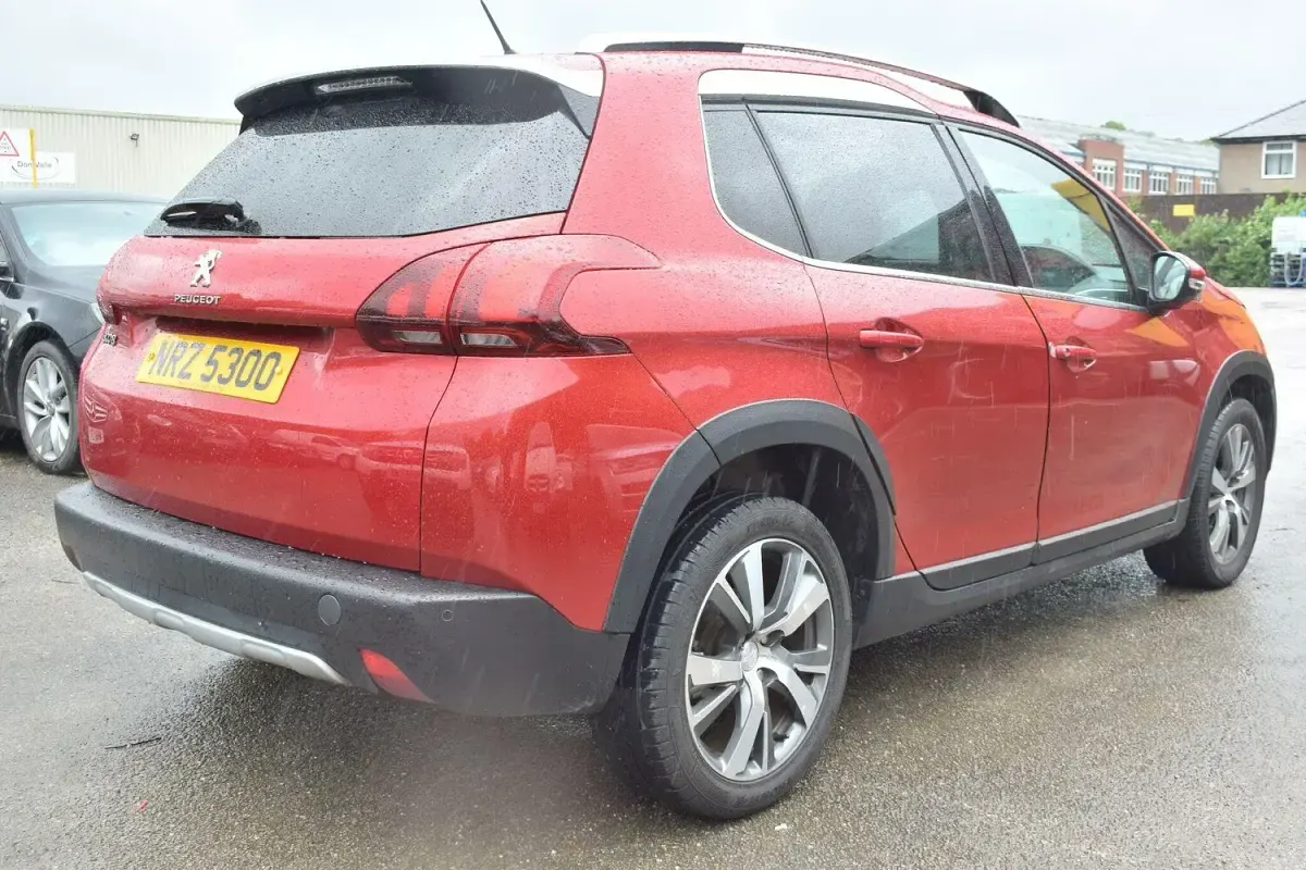 Used Peugeot 2008 Allure 2018 Red SUV