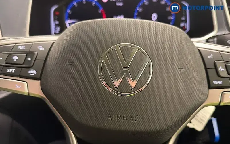 Used VW T-Roc Style 110 HP (80 kW) 2022 Grey SUV