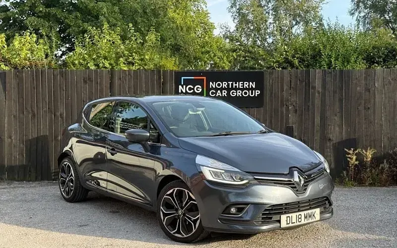 Used Renault Clio Dynamique 90 HP (66 kW) 2018 Hatchback