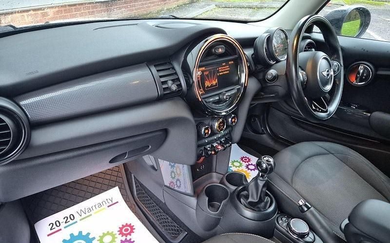 Used Mini Cooper Hatch 136 HP (100 kW) 2017 Hatchback