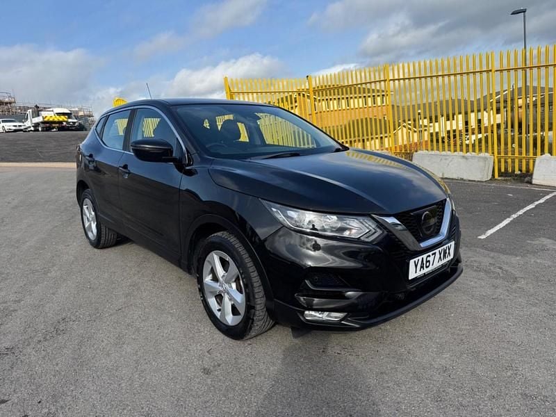 Used Nissan Qashqai Acenta 110 HP (80 kW) 2017 Black SUV