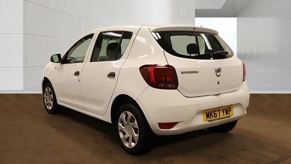 Begagnad Dacia Sandero Ambiance 2017 Vit Halvkombi