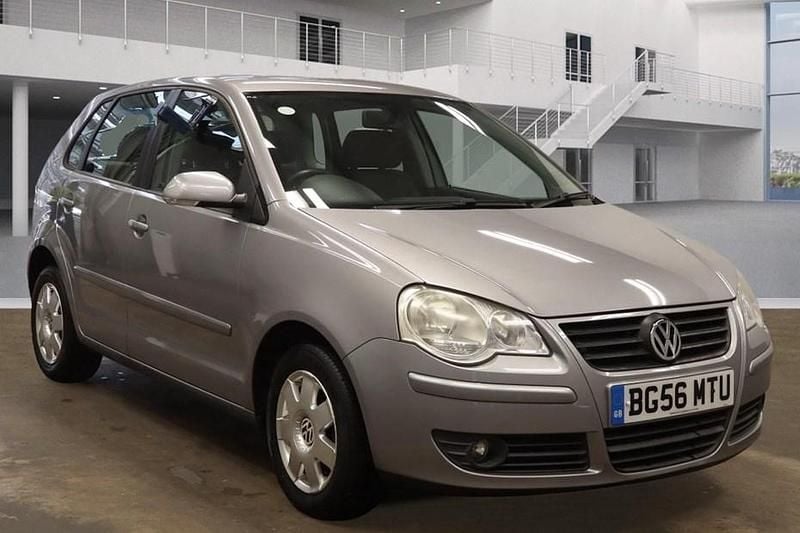 Silver Used 2006 VW Polo S Hatchback | £4,950 (Expensive) - Image 1/1