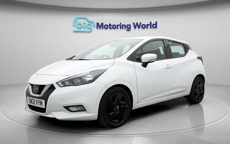 Used Nissan Micra Acenta 92 HP (67 kW) 2021 White Hatchback