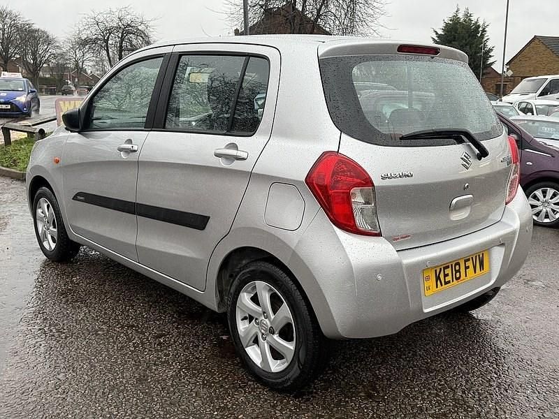 Usado Suzuki Celerio City 68 HP (50 kW) 2018 Prateado Citadino