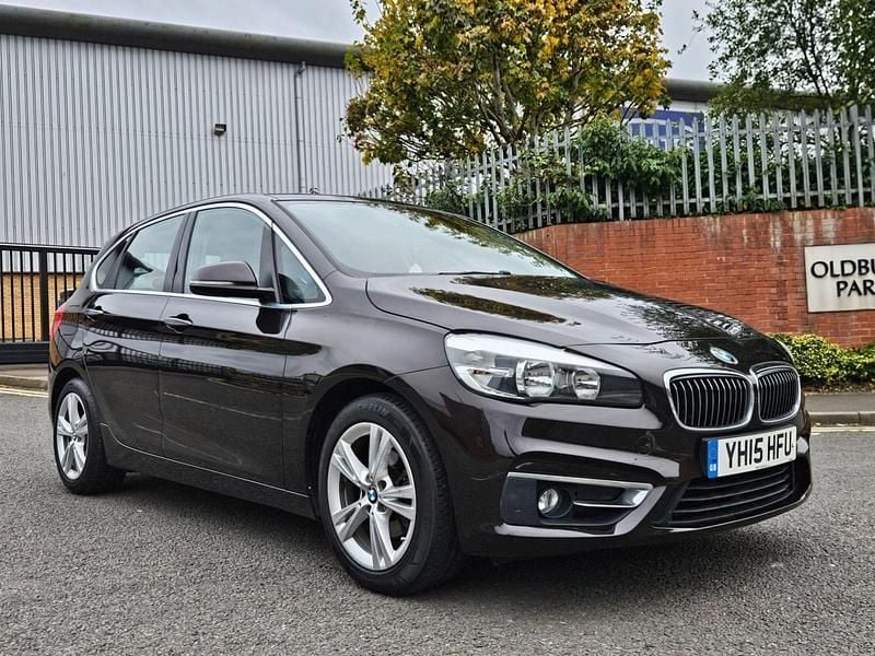 Used BMW 220 Luxury Line 2015 Brown Hatchback