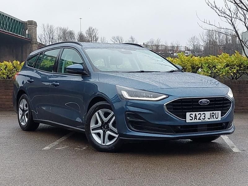 Blue Used 2023 Ford Focus Trend Estate | £12,698 (Fair price) - Image 1/4