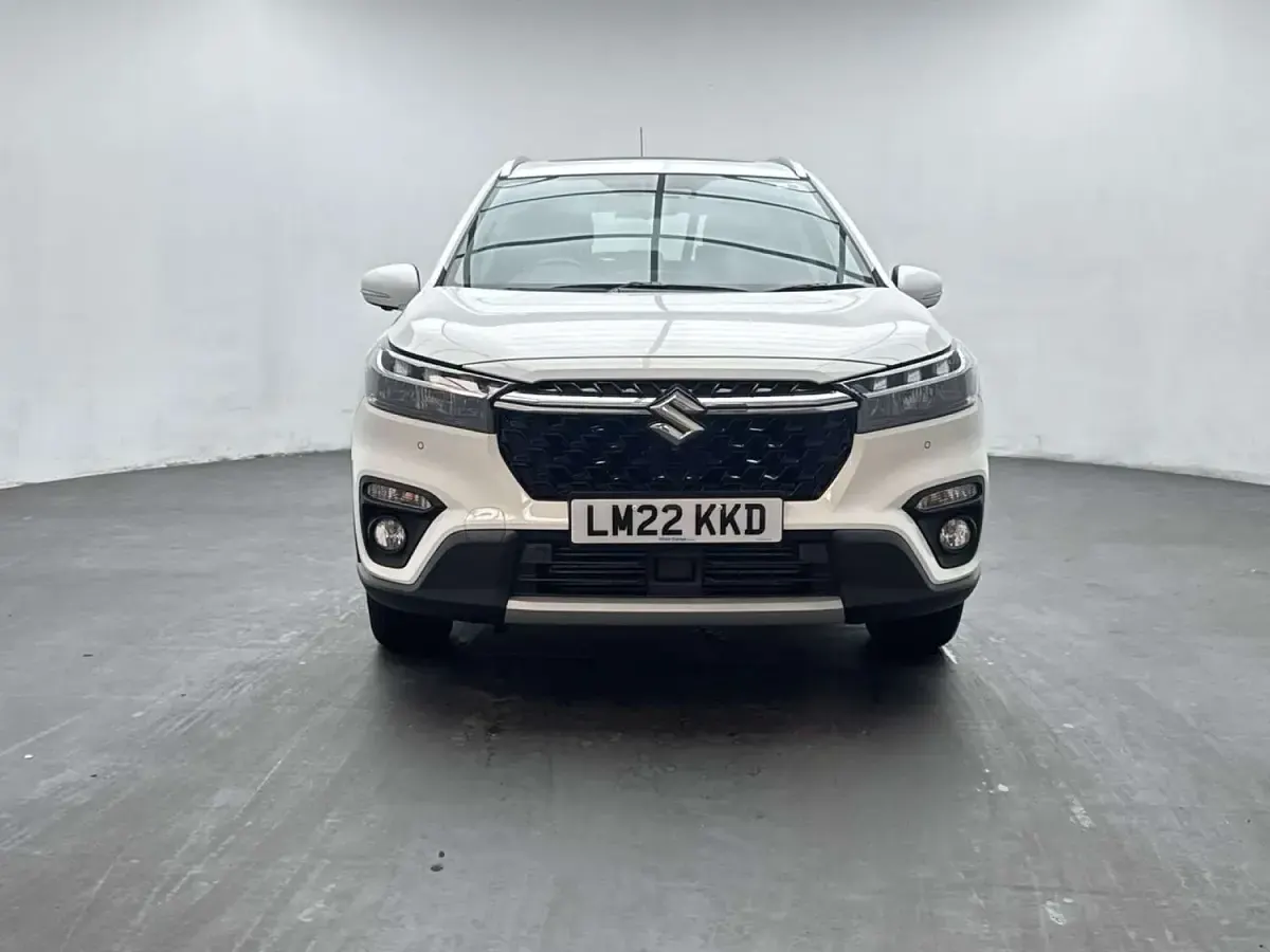Used Suzuki SX4 S-Cross 2022 White SUV