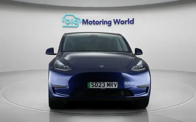 Used Tesla Model Y RWD 254 kW (346 HP) 2023 Blue SUV