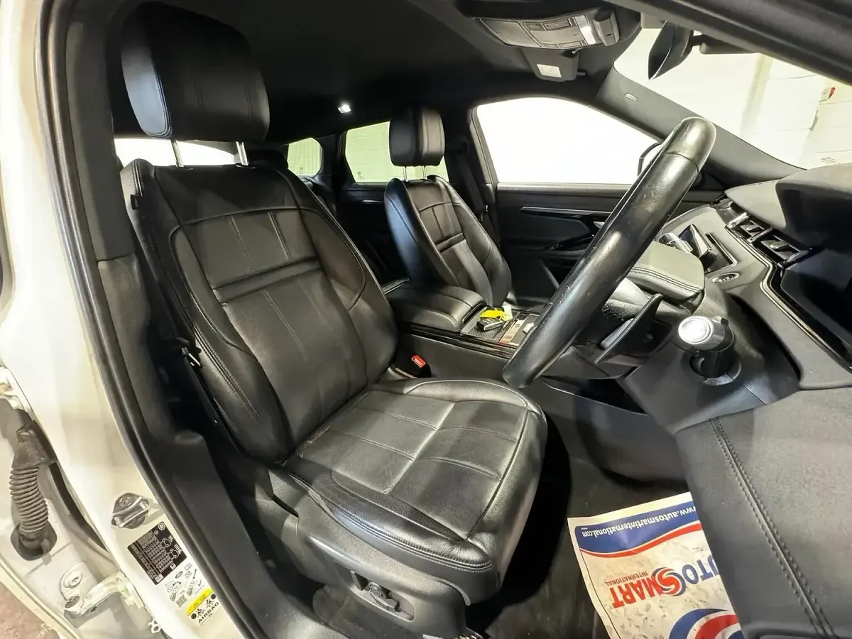 Used Land Rover Range Rover evoque SE Dynamic 182 HP (133 kW) 2019 White SUV