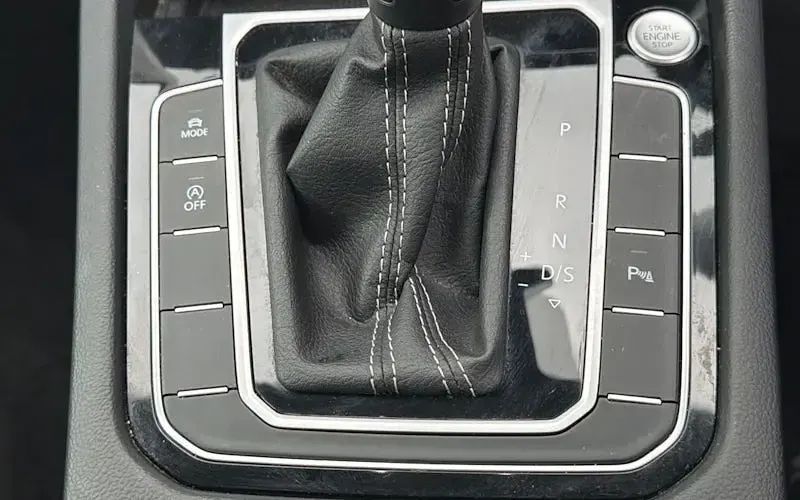 Used VW Arteon R-line 190 HP (139 kW) 2023 Silver Estate