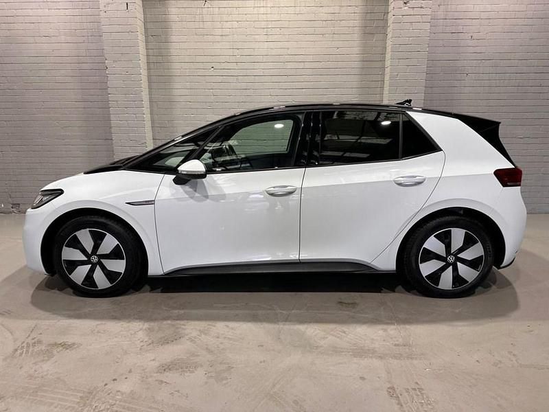 Used VW ID.3 Pro Performance 150 kW (204 HP) 2021 White Hatchback