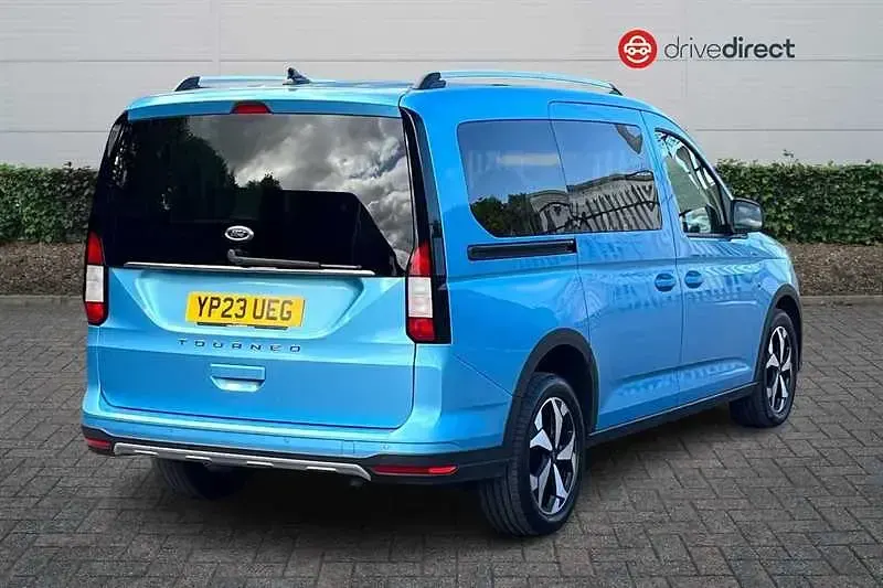 Used Ford Grand Tourneo Connect Active 122 HP (89 kW) 2023 Blue MPV