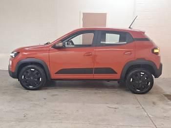 Used Dacia Spring Extreme 47 kW (65 HP) 2024 Red Hatchback