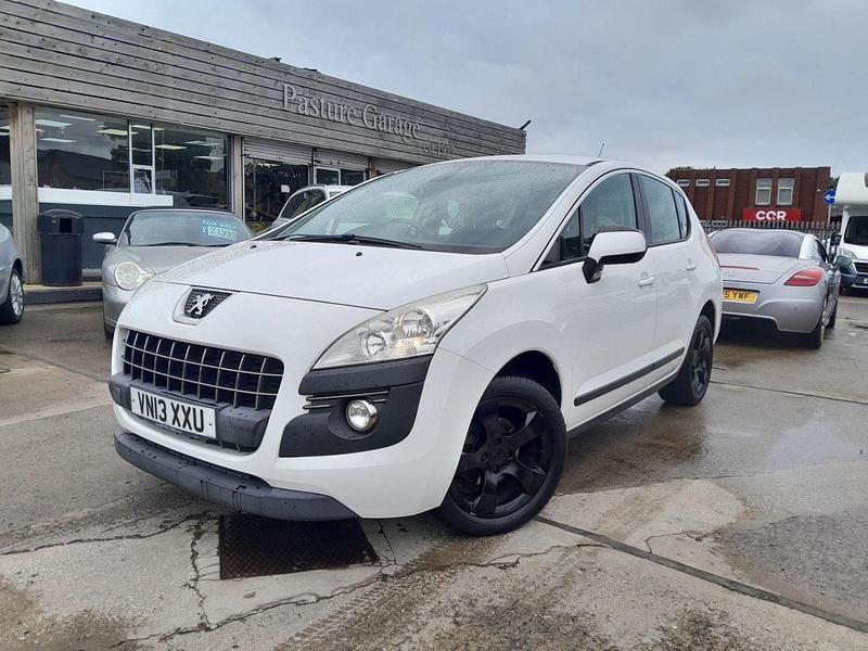 White Used 2013 Peugeot 3008 Active Hatchback | £4,490 (Fair price) - Image 1/4