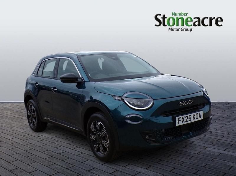 Green New 2025 Fiat 600 S SUV | £19,295 (Good price) - Image 1/4