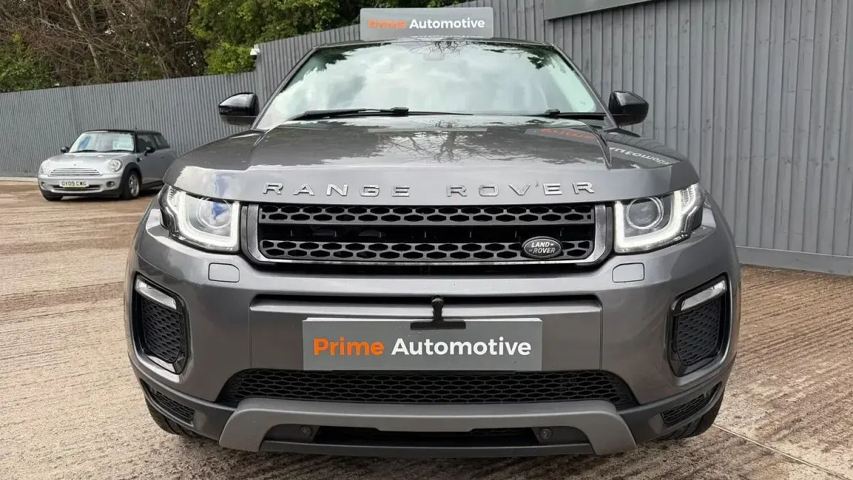 Used Land Rover Range Rover evoque SE 2017 Grey Estate