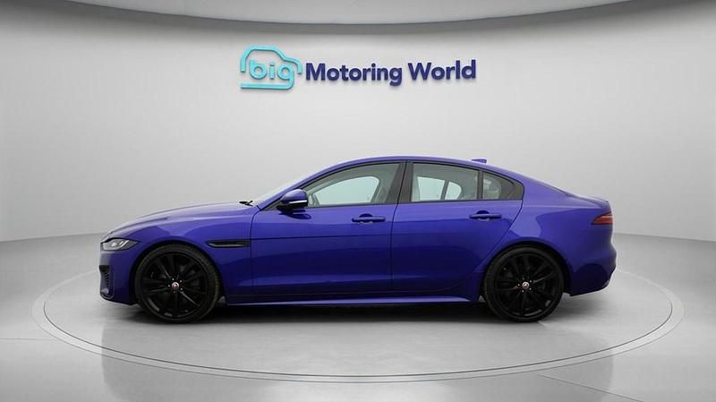 Used Jaguar XE R-Dynamic 250 HP (183 kW) 2020 Blue Sedan