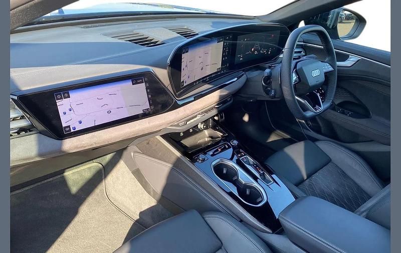 Used Audi A6 S-Line 200 HP (147 kW) 2025 Other Sedan