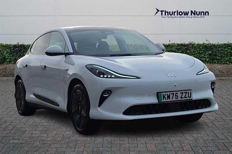 Used MG IM6 300 kW (408 HP) 2026 White SUV