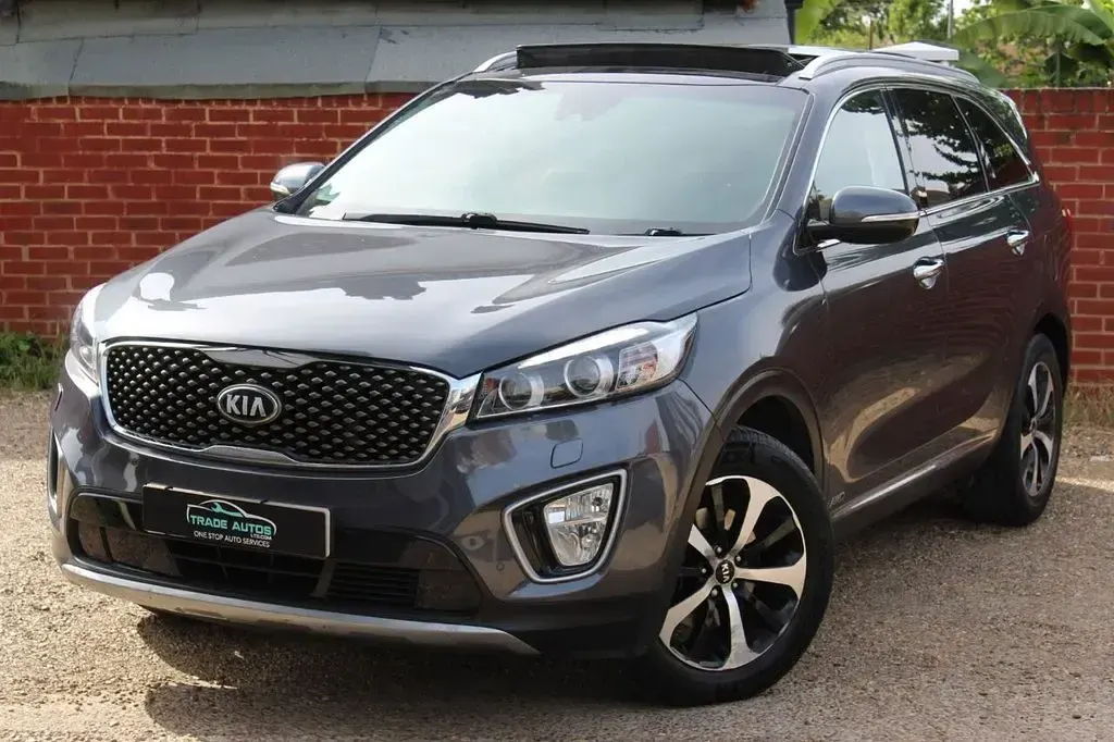 Used Kia Sorento 197 HP (144 kW) 2015 Grey SUV
