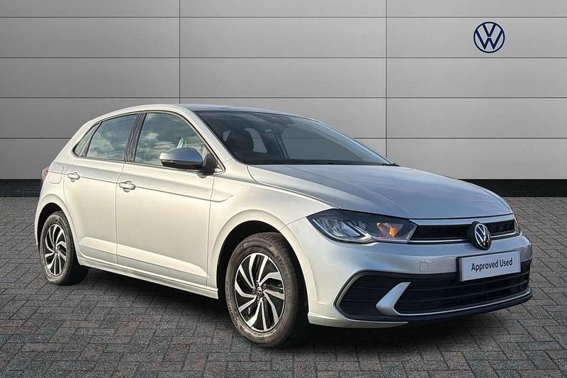 Silver Used 2024 VW Polo Life Hatchback | £16,490 (Good price) - Image 1/4