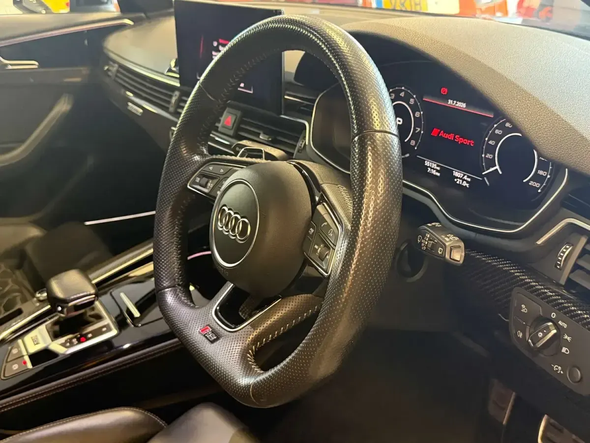 Used Audi RS4 Performance 450 HP (330 kW) 2020 Blue Estate
