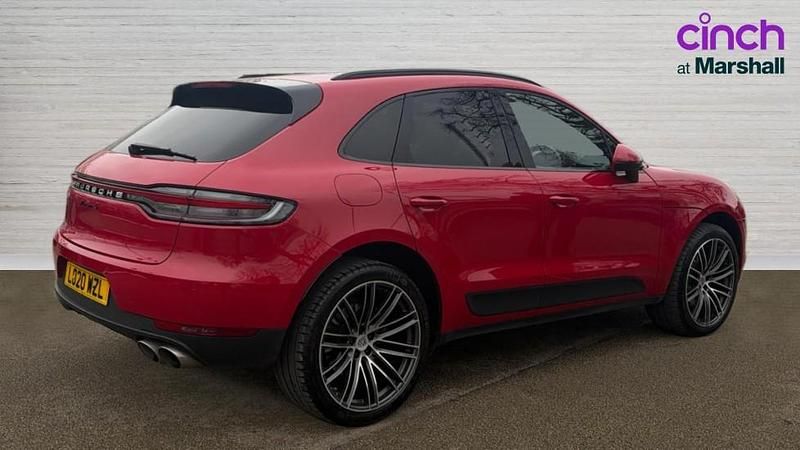 Used Porsche Macan 354 HP (260 kW) 2020 Red SUV