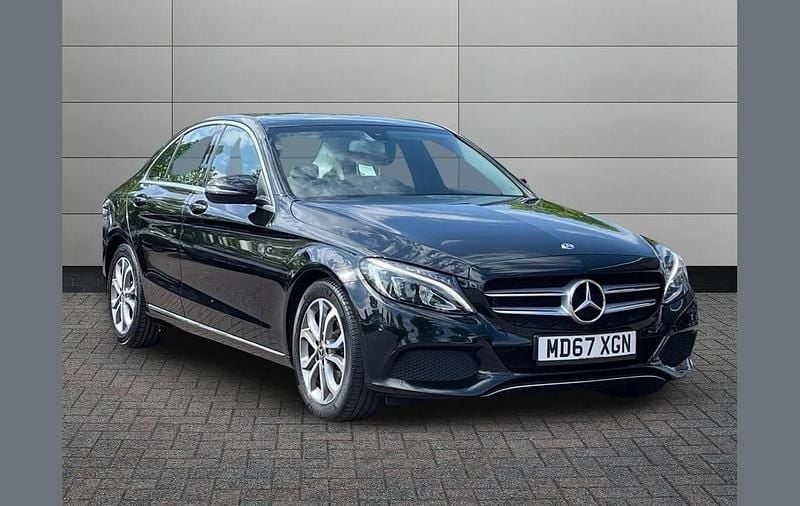 Begagnad Mercedes C220 170 HK (125 kW) 2017 Svart Sedan