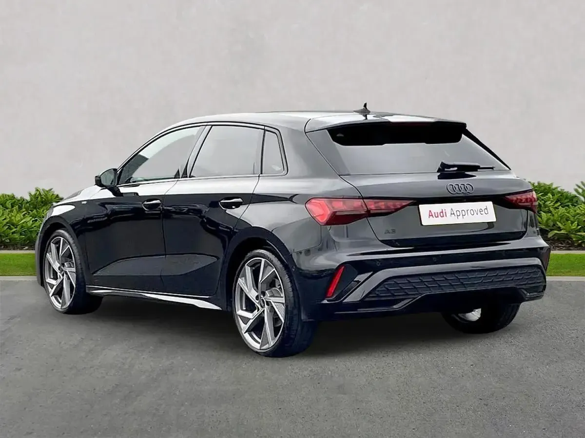 Used Audi A3 Sportback Black Edition 150 HP (110 kW) 2025 Black Hatchback