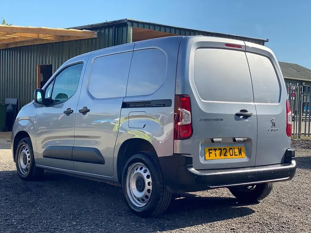 Used Peugeot Partner Premium 131 HP (96 kW) 2023 Grey MPV