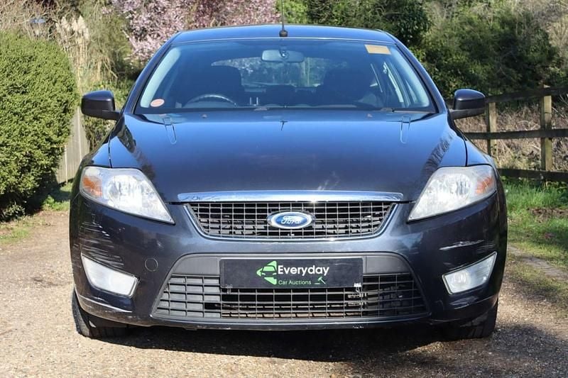 Used Ford Mondeo Zetec 143 HP (105 kW) 2008 Grey Hatchback