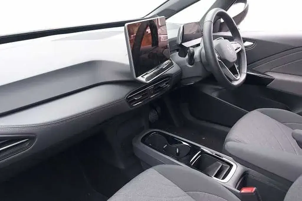 Ny VW ID.3 Pure 125 kW (170 HK) 2025 Grå Halvkombi