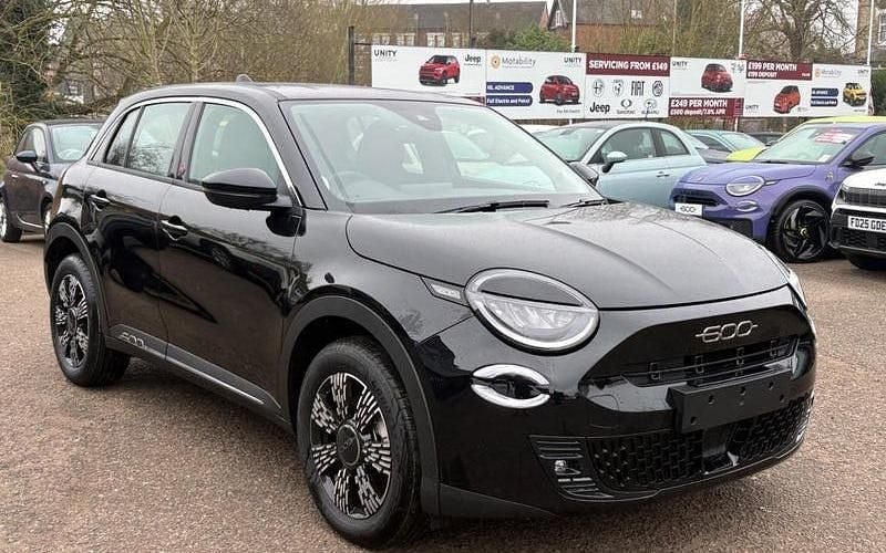 New Fiat 600E Red 114 kW (156 HP) 2025 Hatchback