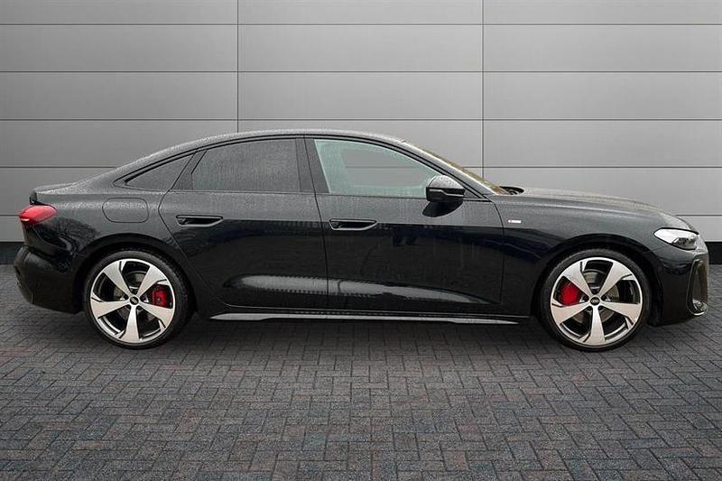 Used Audi A5 Advanced 204 HP (150 kW) 2025 Black Sedan