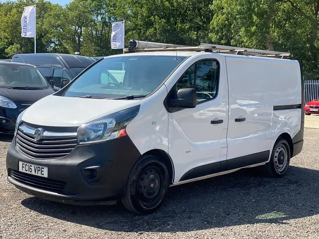 Used Vauxhall Vivaro S 2016 White