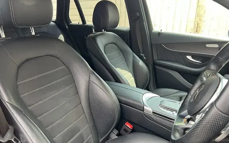 Used Mercedes GLC220 AMG line 194 HP (142 kW) 2019 Red SUV