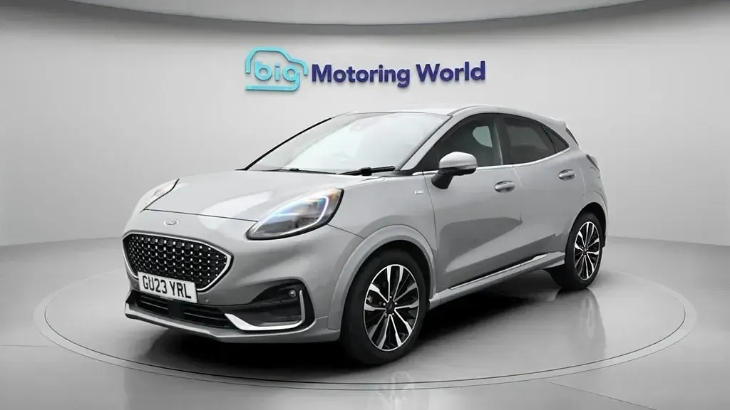 Käytetty Ford Puma ST-Line 155 HP (114 kW) 2023 Hopea Katumaasturi