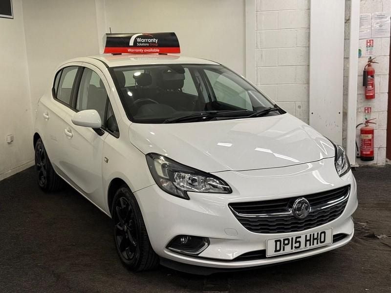 Used Vauxhall Corsa SRi 90 HP (66 kW) 2015 White Hatchback