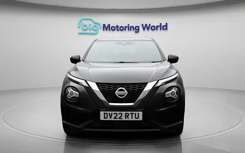 Used Nissan Juke N-Connecta 114 HP (83 kW) 2022 Black SUV