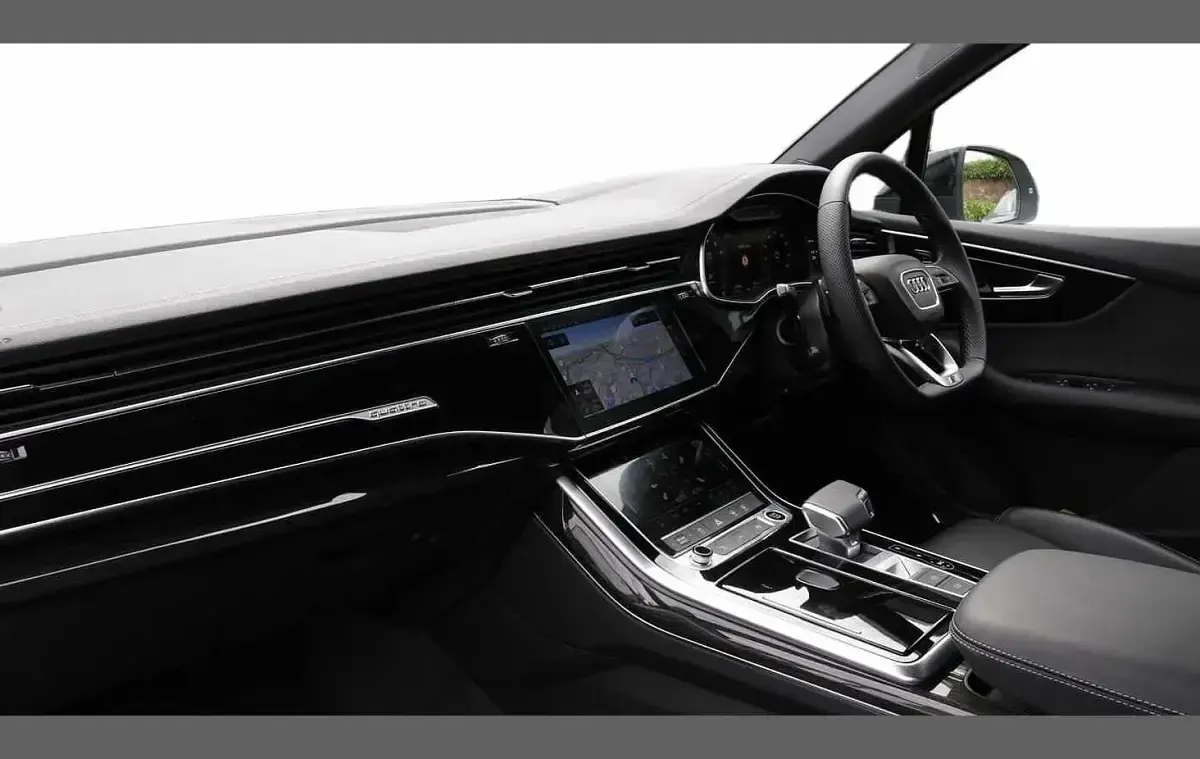 Used Audi Q7 Black Edition 340 HP (250 kW) 2025 White SUV