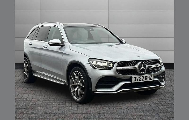 Used Mercedes GLC300 AMG Line Premium 245 HP (180 kW) 2022 Silver SUV
