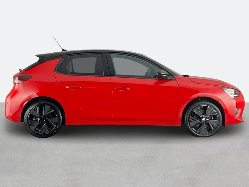 Used Vauxhall Corsa-e Edition 100 kW (136 HP) 2022 Red Hatchback