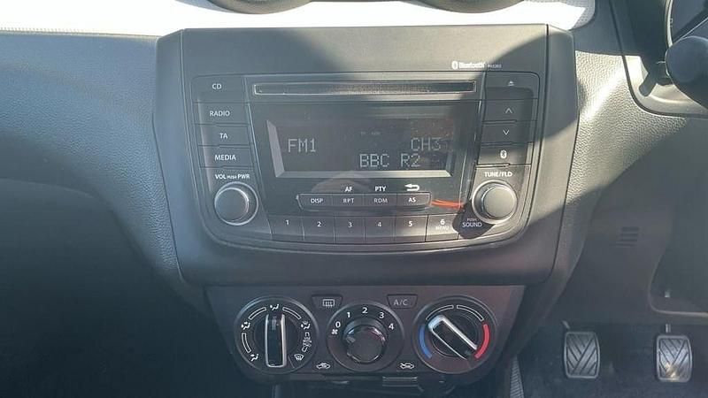 Used Suzuki Swift SZ3 90 HP (66 kW) 2020 Red Hatchback