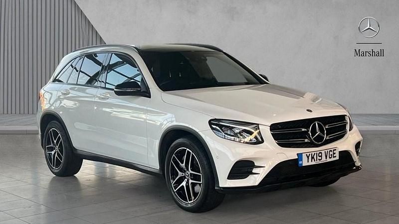 White Used 2019 Mercedes 220 AMG Estate | £23,980 (Fair price) - Image 1/4
