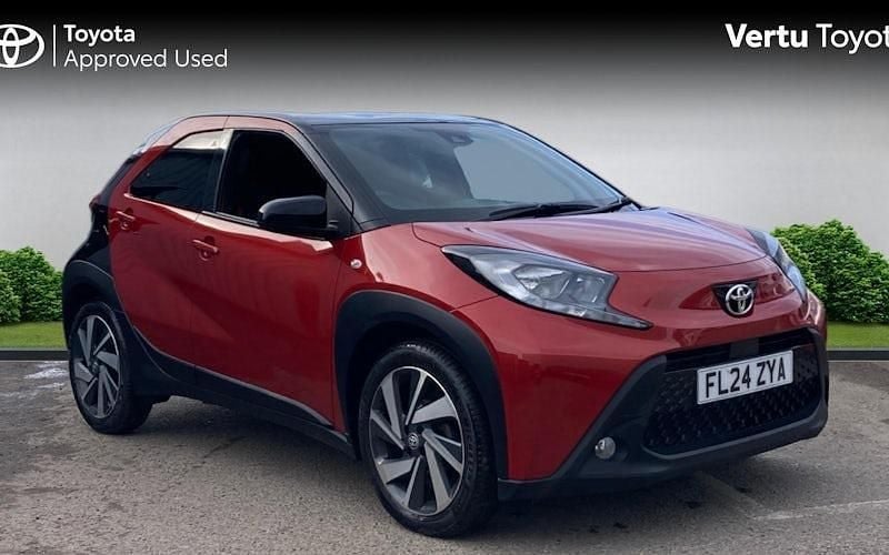 Used Toyota Aygo X 72 HP (52 kW) 2025 SUV