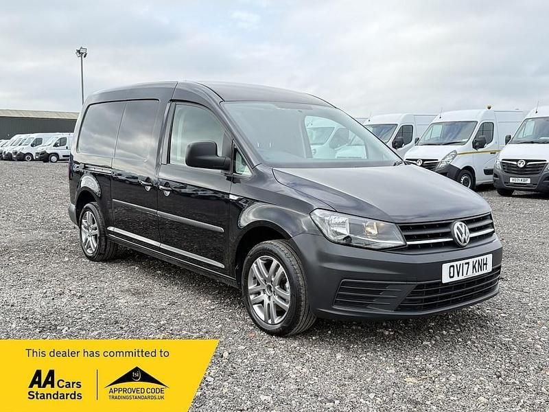 Used VW Caddy Maxi Startline 102 HP (75 kW) 2017 Black MPV